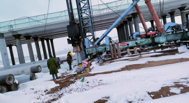 “冰雪難擋路，做最美的逆行者”-安羅高速豫冀至原陽段項目雪后復(fù)工復(fù)產(chǎn)